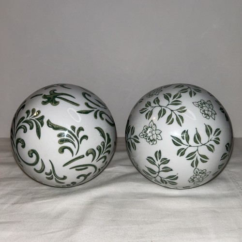 Green and white ceramic - white,