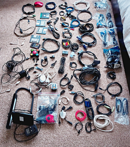 Job lot small electronics - lot,