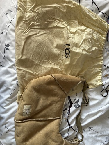 Ugg handbag only used - ugg,
