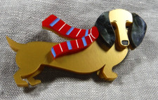 Peppy Chapette brooch Dashing