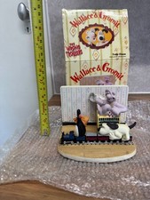 WALLACE & GROMIT 1989 Wrong Trousers Train Chase resin figurine  With Box