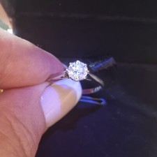 18ct gold diamond solitaire