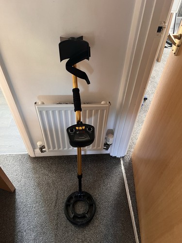 Metal detector - metal,