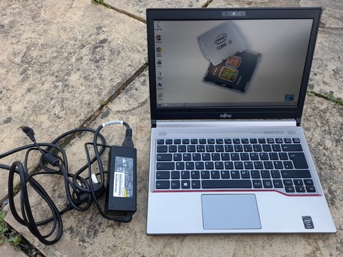 Laptop fujitsu lifebook e734 - e734, /