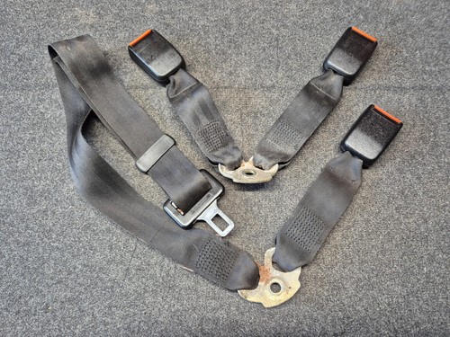 Golf mk2 rear seat belt - vw,
