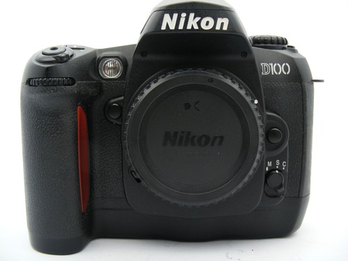 Nikon d100 digital camera - digital, body