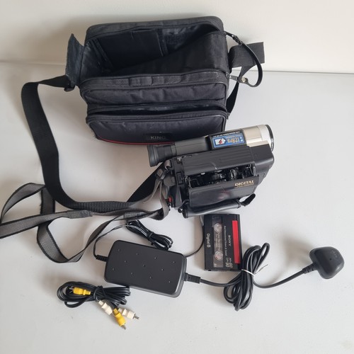 Hitachi e360e camcorder - hitachi,