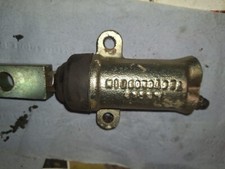 McCormick CX50 CX60 CX70 CX80 CX90 CX100 Tractor Clutch Slave Cylinder NOS