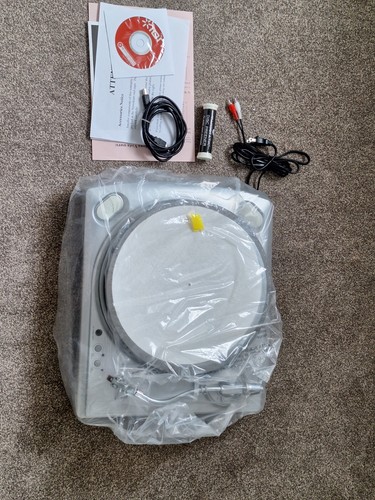 Ion ttusb usb turntable - ion, silver