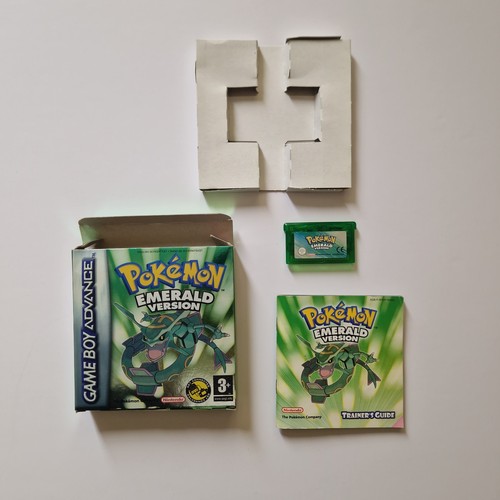 Pokemon emerald version - emerald,