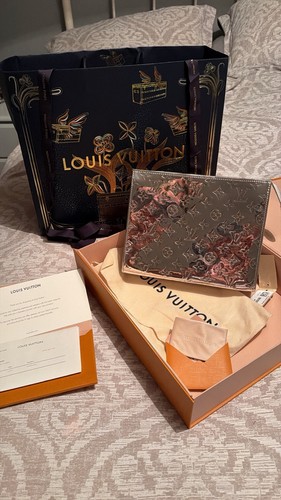 Louis vuitton toiletry pouch - toiletry,