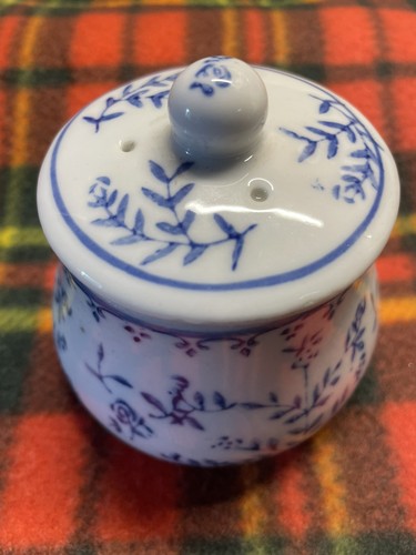 Delicate and rare patterned - rare,