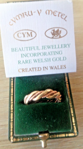 Welsh 9ct gold ring yellow - welsh,