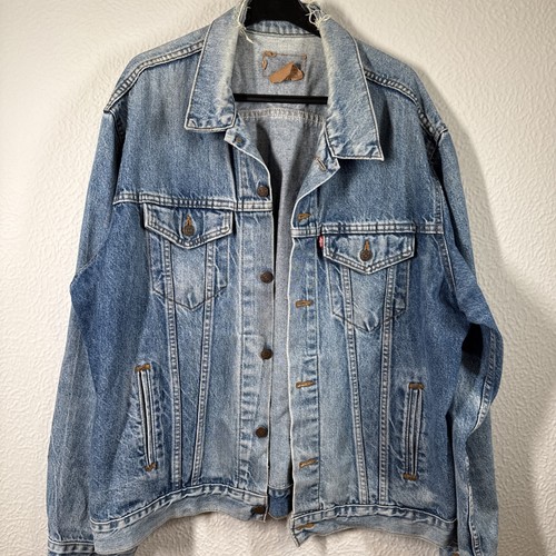 Vintage levis jacket - levis, xl