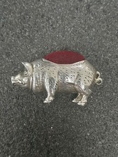 Pig piggy silver - pin, cushion