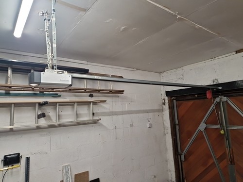 Electric remote control - control, garage