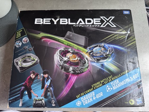 Beyblade stadium complete - x,