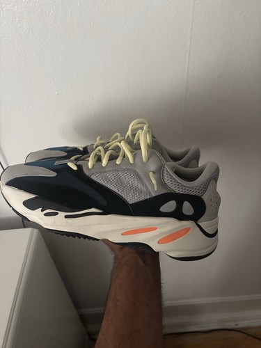 Adidas yeezy wave runner size - adidas,