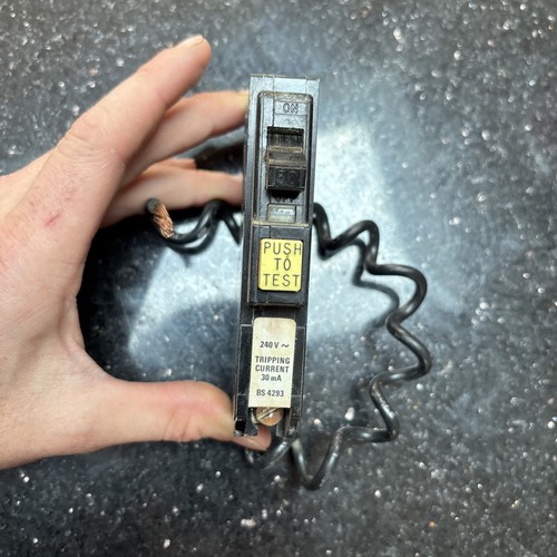 Square amp type m5 30 - d,