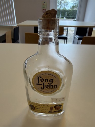 Vintage empty whisky - whisky, bottles
