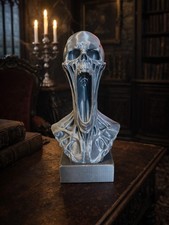 Scream of Damnation Statue –