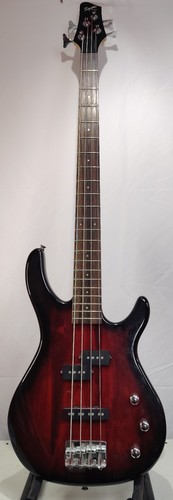 Squier fender 4 - by,