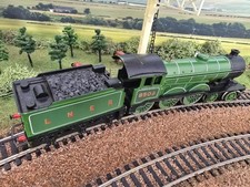 Triang R150 B12 LNER Green -