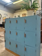 Vintage Mid Century Esavian