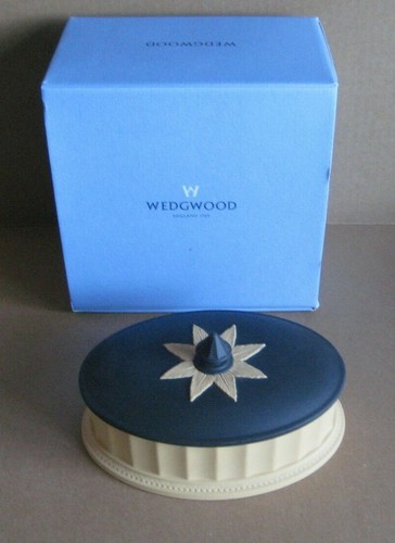 Wedgwood black yellow basalt - wedgwood, &