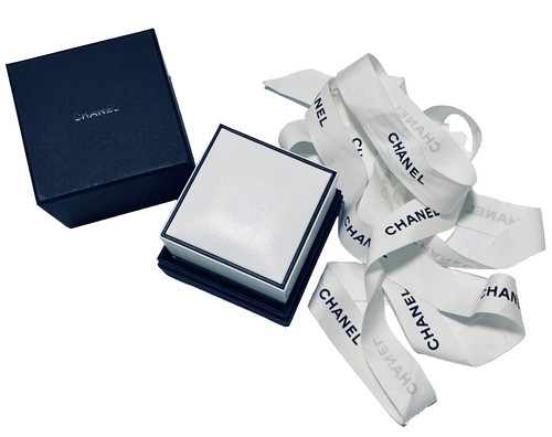 Chanel jewellery box - chanel,