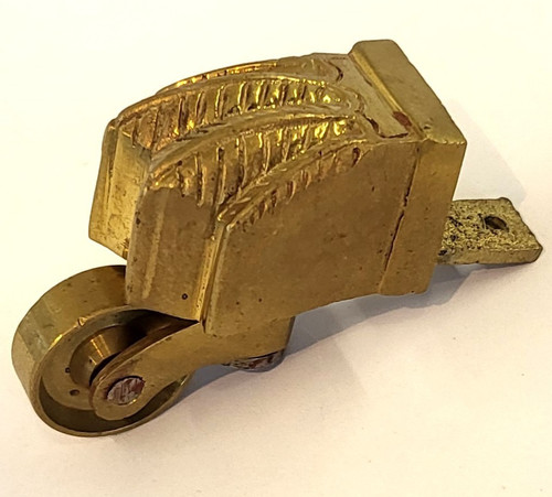 Solid brass lion - , paw