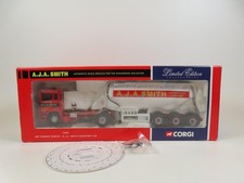 Corgi 74902 ERF Powder Tanker