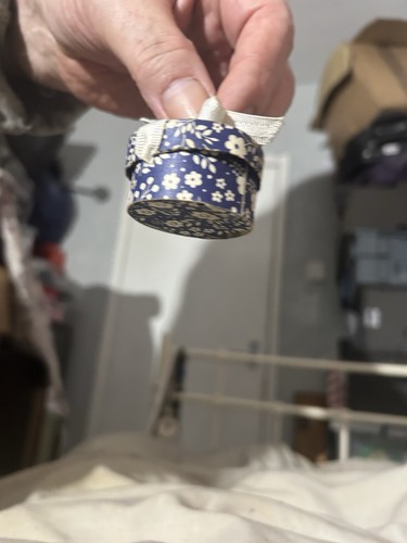 Dolls house hat box - dolls,