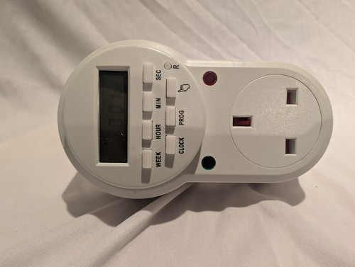 Digital timer plug - socket, lcd