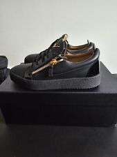 Black And Gold Giuseppe Zanotti  Designer Shoes Trainers UK5 EU39