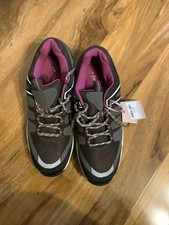 Ladies Trainers Black & Pink