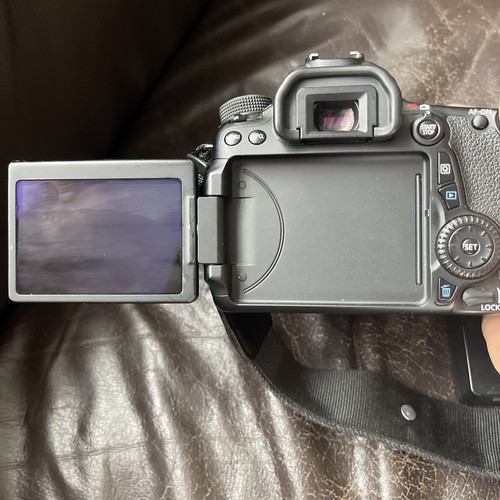 Canon eos 70d 2mp digital - eos, 20.2mp