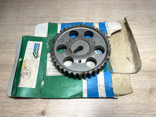 Nos genuine camshaft gear - genuine,
