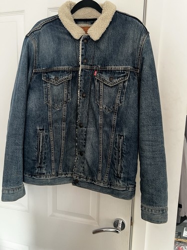 Levi black denim trucker - denim,