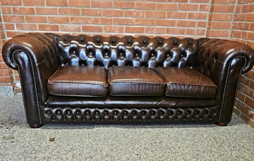 Brown leather chesterfield - leather,