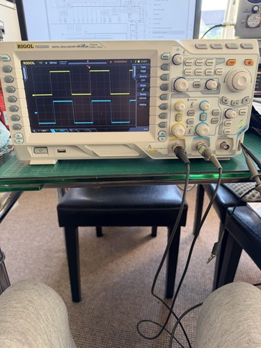 Rigol digital oscilloscope - digital,