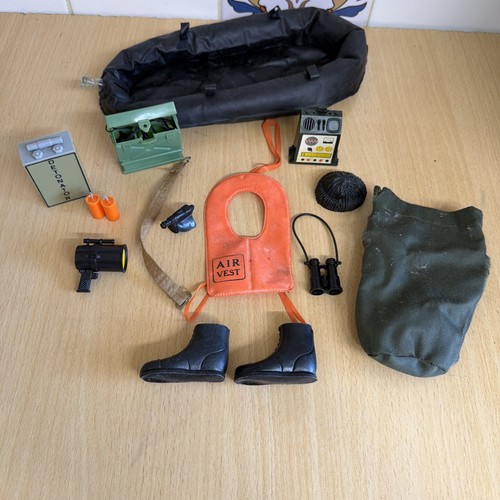 Vintage action man accessories - vintage,