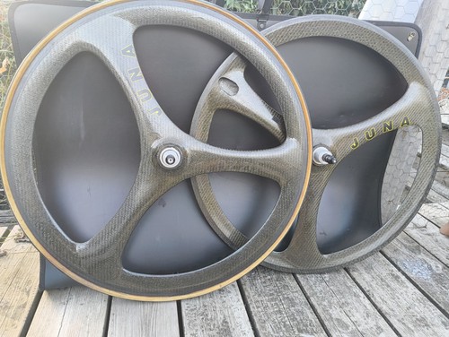 Tri spoke carbon wheelset - carbon,