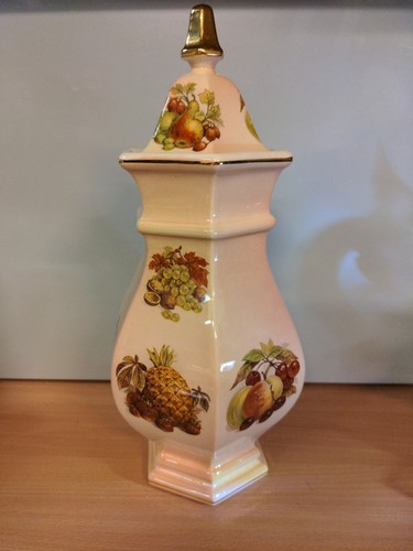 Royal worcester palissy - royal,