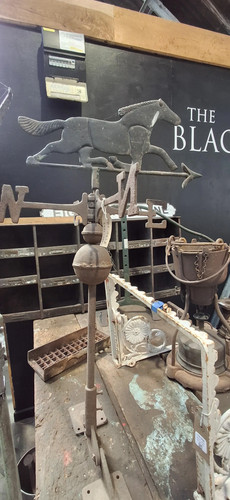 Vintage horse weathervane - weathervane, with