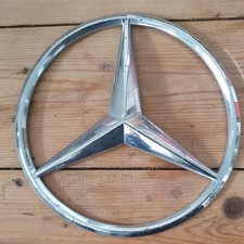 Mercedes-Benz Plastic Logo/Sign