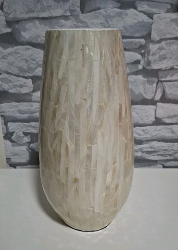 Mother pearl mosaic vase - pearl,