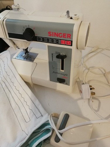 Singer model 324 - singer, featherweight