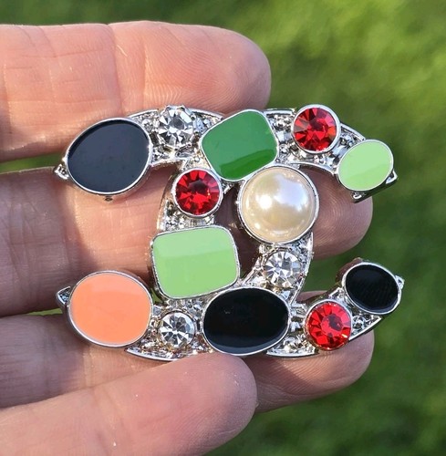 Coco chanel brooch - cc, pin