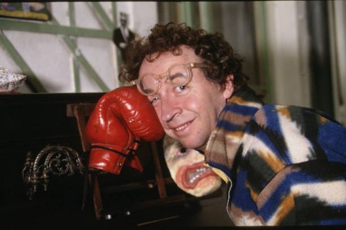 The comedian gustave parking - the,